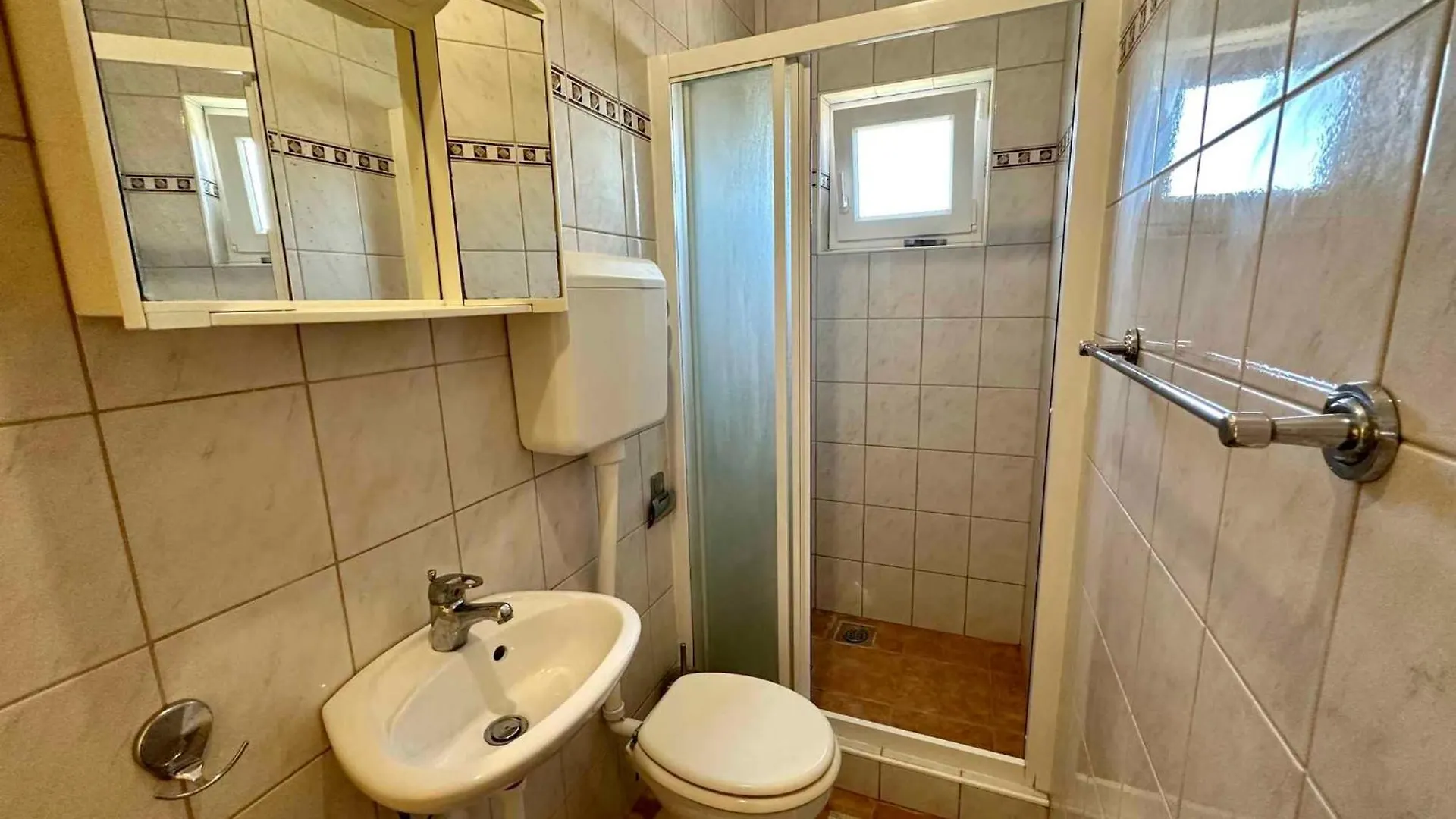 Apartments In Dramalj 43208